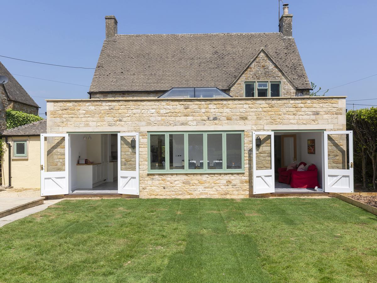 South Winds Villa Bourton-on-the-Water Eksteriør bilde