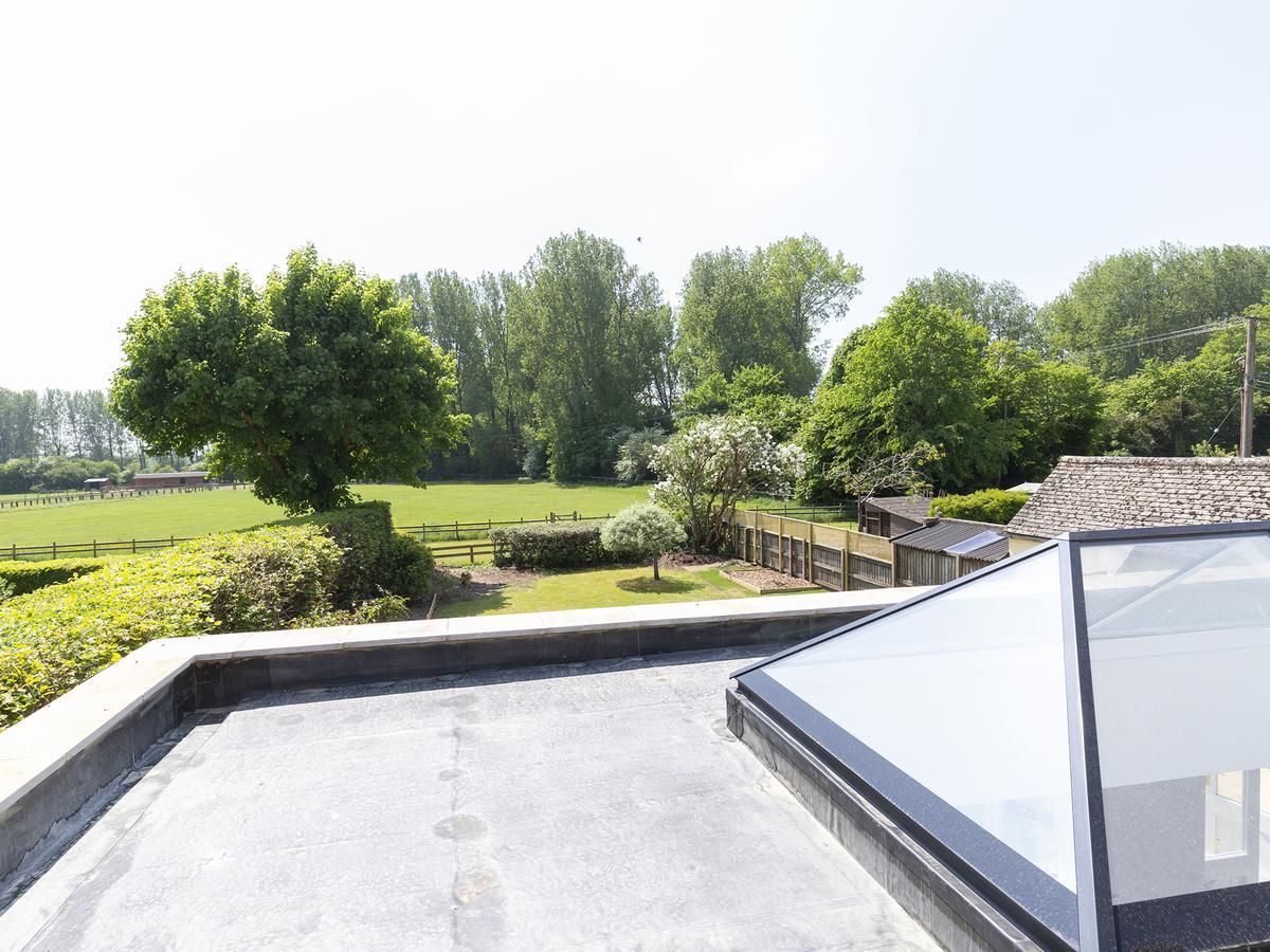 South Winds Villa Bourton-on-the-Water Eksteriør bilde